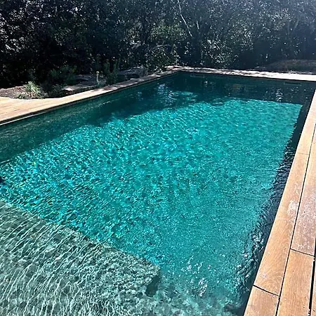 Alojamento de Turismo Selvagem La Canopee Private Nîmes